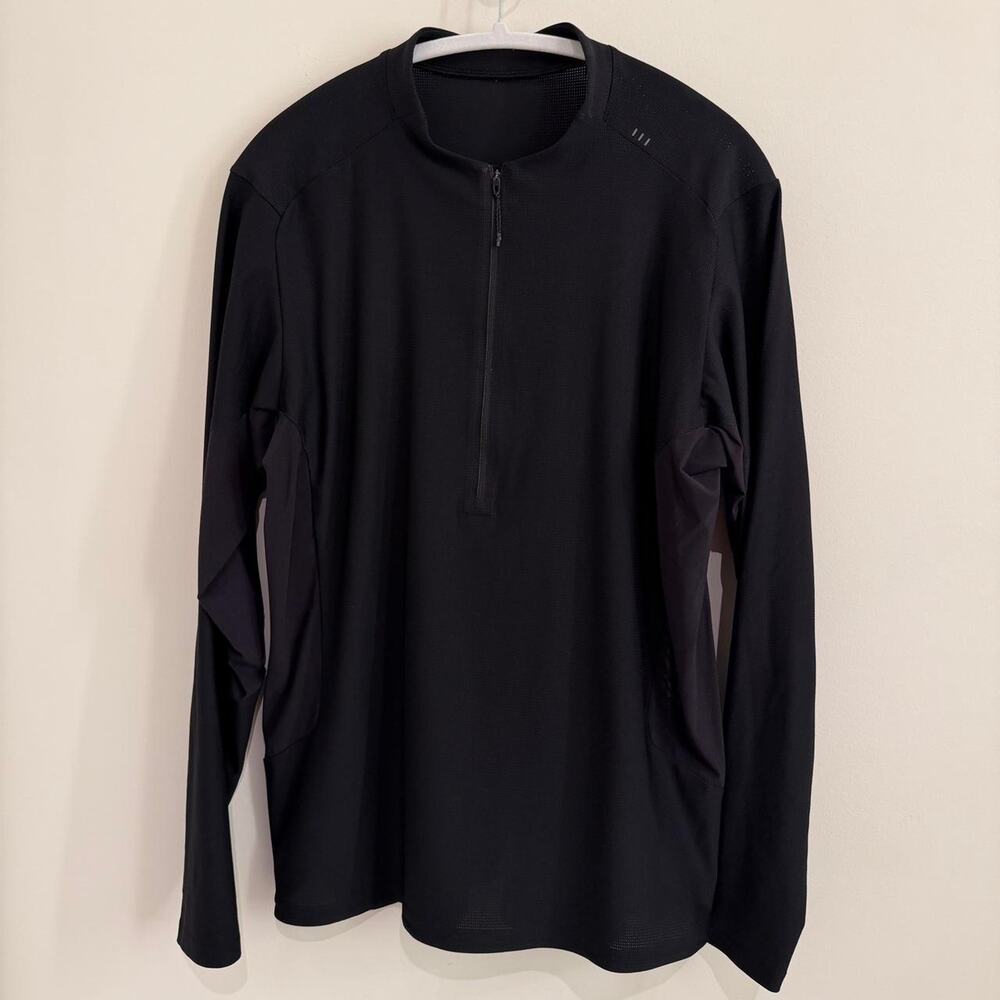 men’s black LULULEMON mesh-paneled running long-sleeve quarter-zip [M]